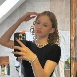  Autor Julia Pawłowska