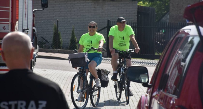 inne, Prawie rowerzystów piątej edycji Strażackiego Rajdu - zdjęcie, fotografia