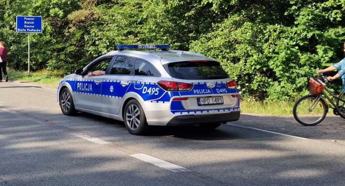 pod wpływem, Biała Podlaska kasku trzema promilami jechał ulicami miasta Próbował uciekać przed mundurowymi - zdjęcie, fotografia