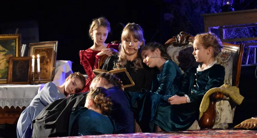 teatr, Spektakl Pasterz pojednania Białej Podlaskiej Niezwykła historia Świętego Jozafata Kuncewicza - zdjęcie, fotografia
