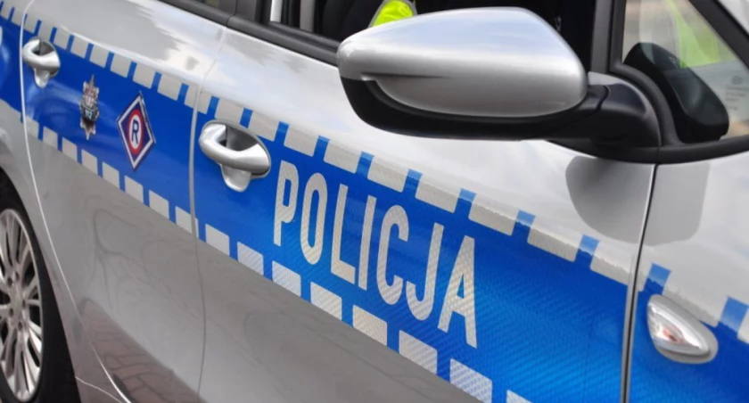Oszustwo, Terespol latek stracił oszustwie sprzedaży internetowej Policja poszukuje sprawców - zdjęcie, fotografia