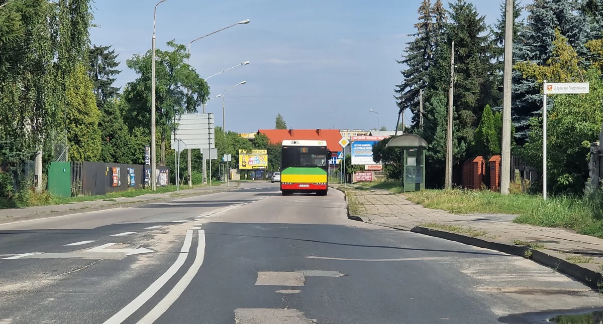 komunikacja, Korekta rozkładu jazdy linii sprawdź zmiany które obowiązują listopada - zdjęcie, fotografia