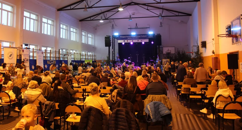 festyny, Przegląd Potraw Południowego Podlasia regionu koncert kolęd relacja wydarzenia Gminie Rokitno - zdjęcie, fotografia