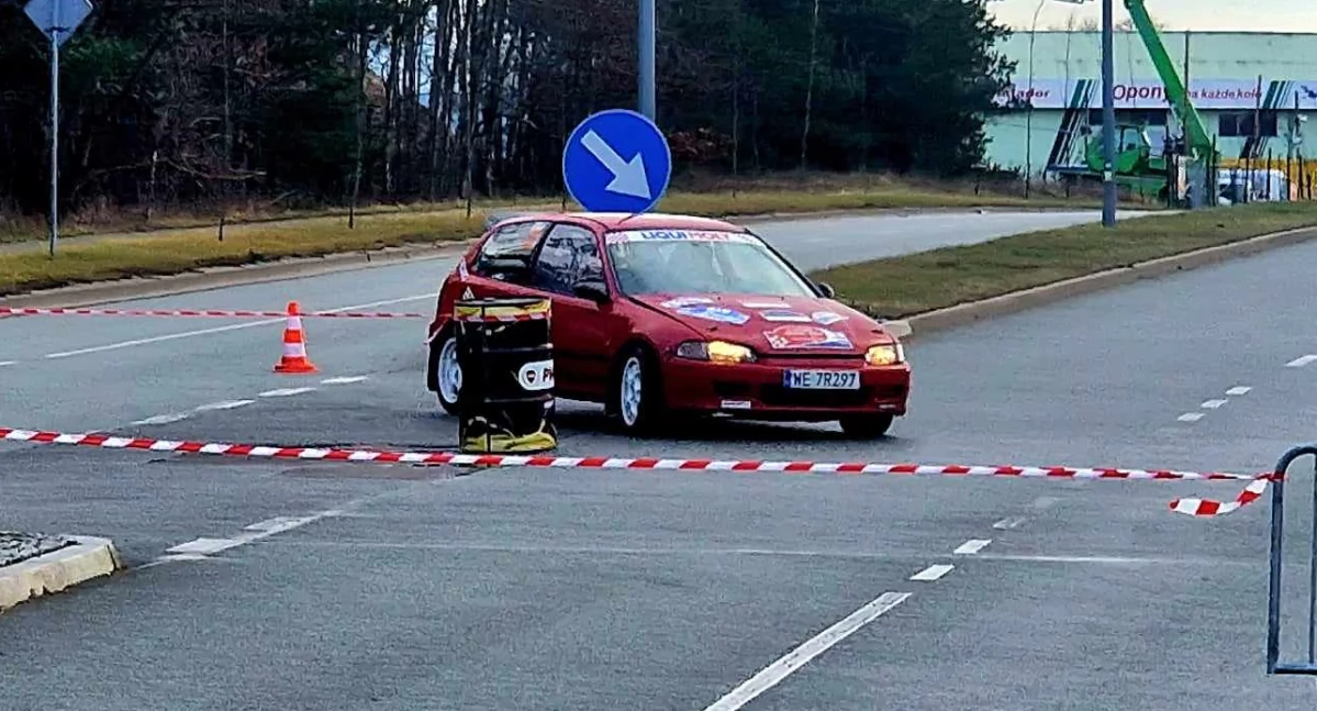 Moto, Super Sprint runda pucharu Waltimber Chotyłowie Najlepszy kierowca wygra radę Pellet Waluś - zdjęcie, fotografia