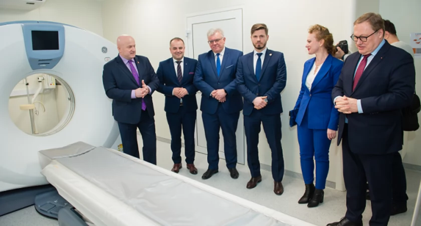 zdrowie, Relacja uroczystości otwarcia inwestycji rozbudowy doposażenia - zdjęcie, fotografia