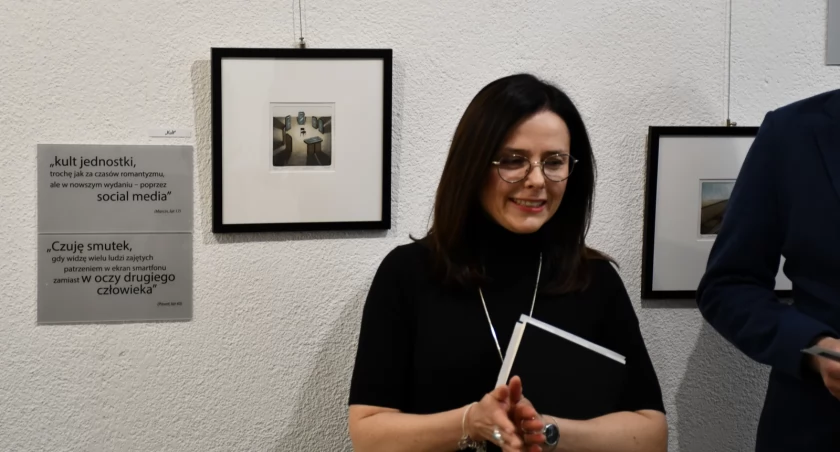 wystawy, Wernisaż graficznych reminiscencji Agnieszki Mazek Galerii Podlaskiej Wydarzenie przegapienia - zdjęcie, fotografia