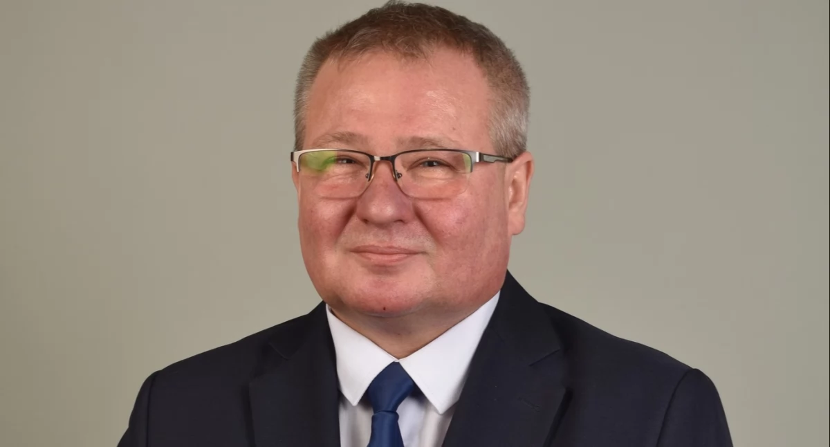 Urząd, Prawie procent głosujących mieszkańców Terespola wybrało Jacka Danieluka - zdjęcie, fotografia