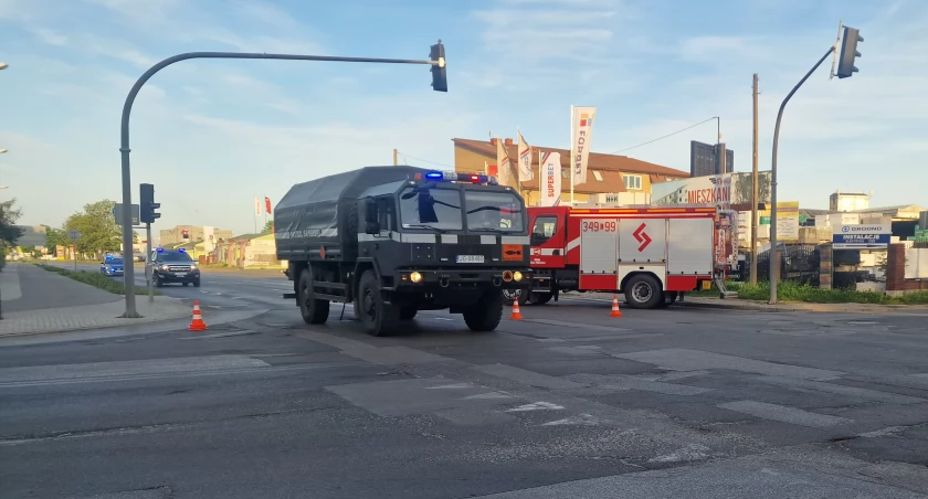 Komunikat policji, Mieszkańcy wracają domów bomby znaleziony Sidorskiej Bialej Podlaskiej Kolejna akcja piątek - zdjęcie, fotografia