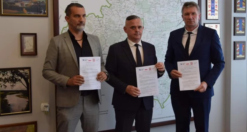Inwestycje, Rozbudowa drogi powiatowej Wólka Plebańska Witoroż Zahajki - zdjęcie, fotografia