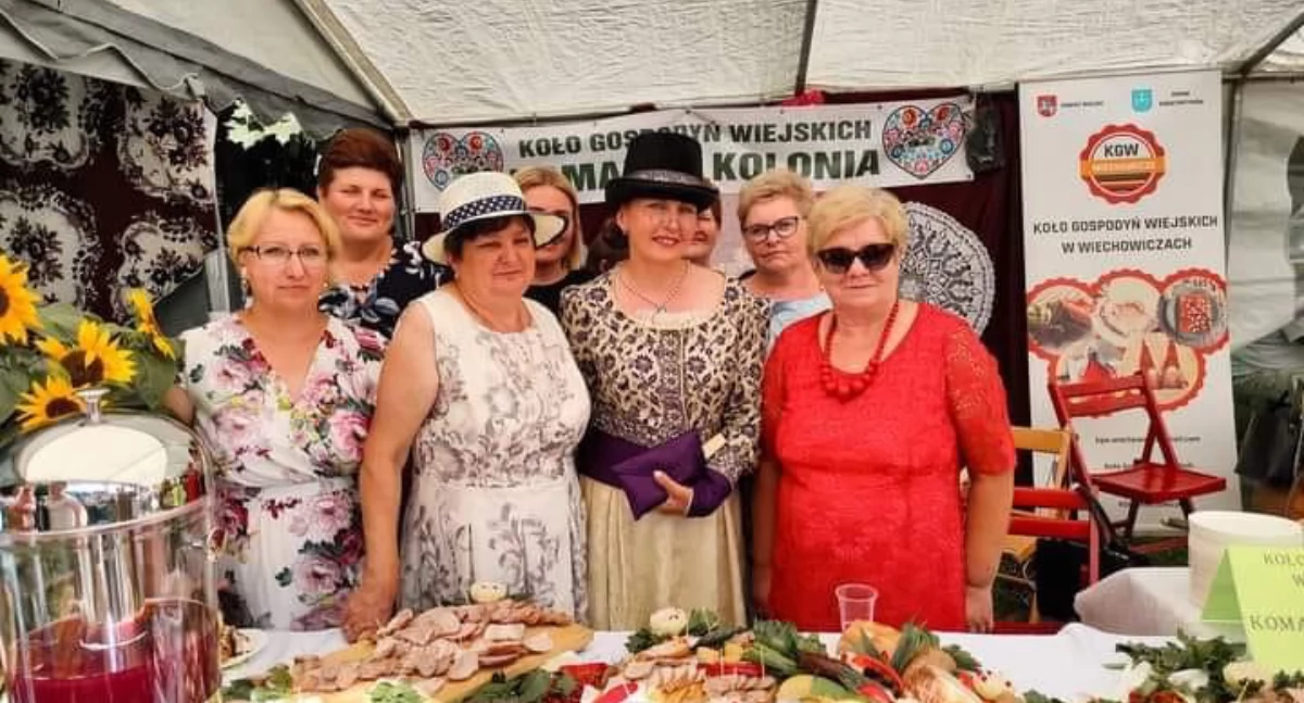 Źródło: KGW w Komarnie Kolonii