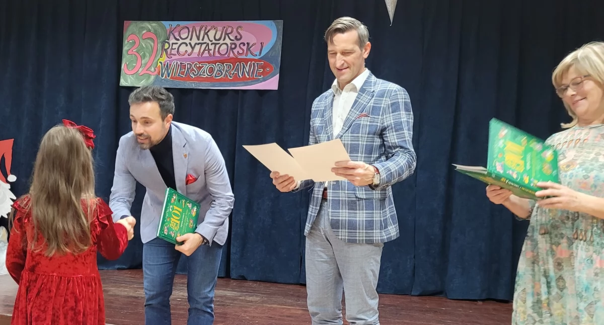 konkurs, Rozwijaj swoje umiejętności recytatorskie! Zapisz XXXIII edycję Wierszobrania odkryj sobie małego poetę - zdjęcie, fotografia