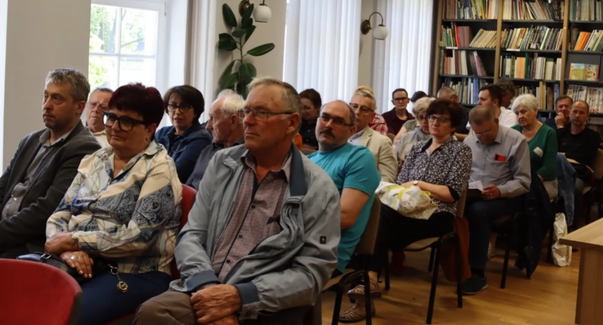 Spotkania autorskie, Biała Podlaska zaprasza niezwykłą podróż przeszłość Spotkanie Stanisławem Romanowskim odkrywanie tajemnic Prawosławnego Dekanatu Bialskiego latach międzywojennych - zdjęcie, fotografia