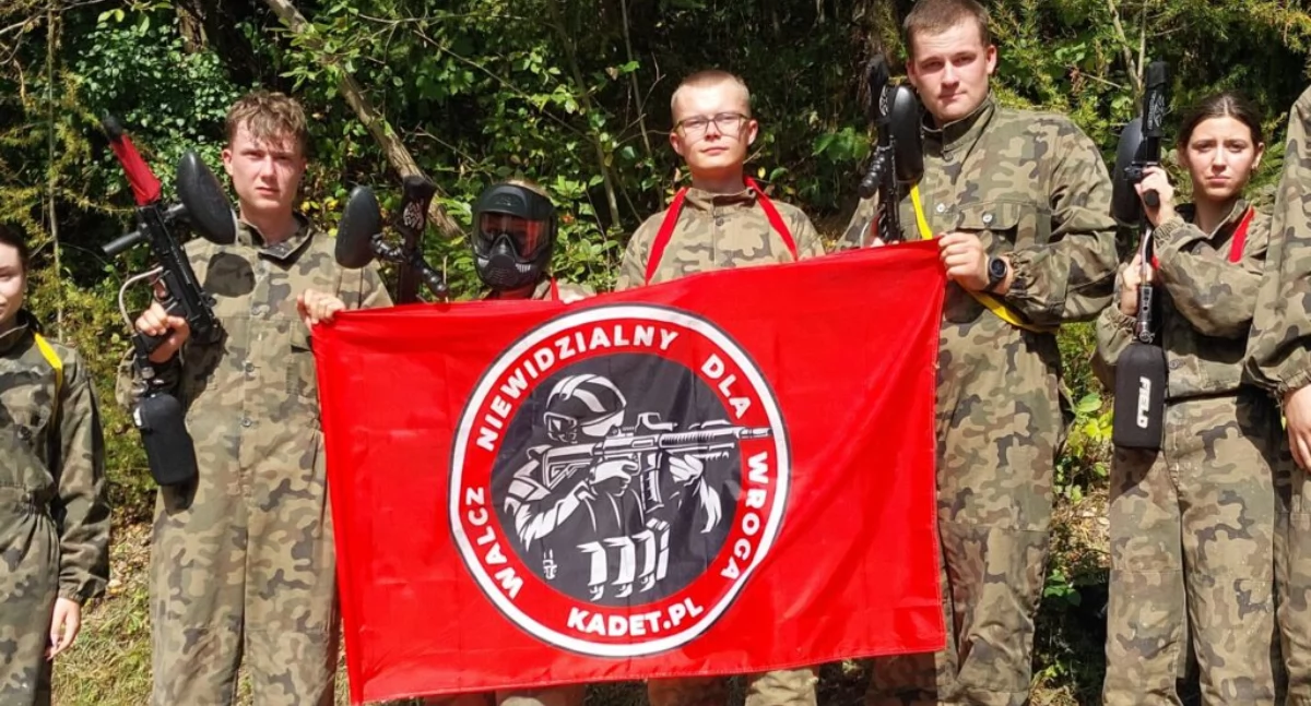 edukacja, Młodzież obozie militarnym Niedzicy intensywne szkolenie niezapomniane przygody - zdjęcie, fotografia