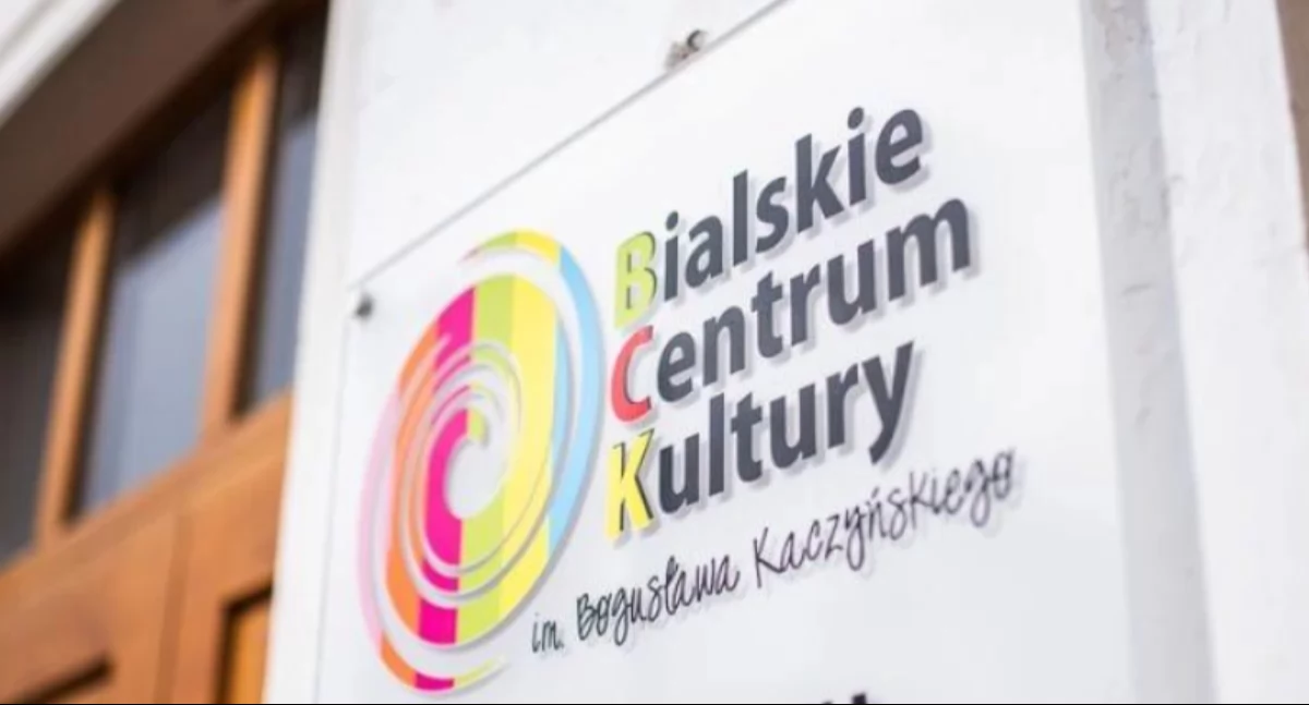 wystawy, lecie Pracowni Grafiki Komputerowej Piksel święto młodych artystów Białej Podlaskiej - zdjęcie, fotografia