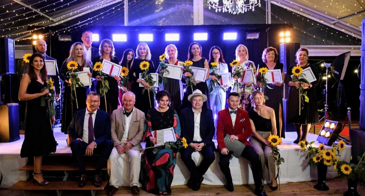 koncerty, Biznesowe liderki Podlasia uhonorowane Pełne wyniki Babie Kobiety Pasją - zdjęcie, fotografia