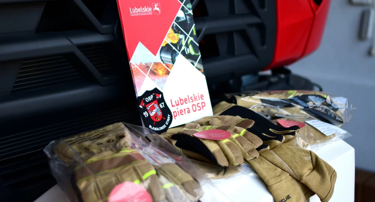 ludzie, Dzięki dotacji województwa lubelskiego Strażacy gminy Biała Podlaska lepiej wyposażeni - zdjęcie, fotografia