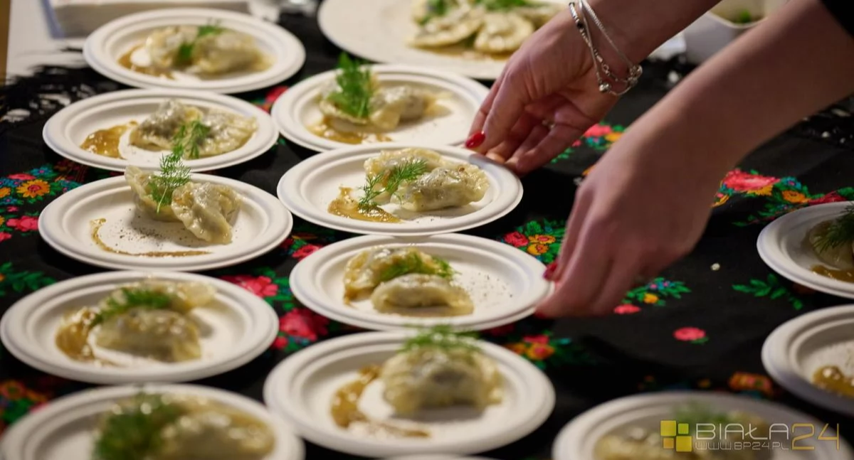 konkurs, Święto Pierogów Gminie Janów Podlaski konkurs degustacja karaoke wiele innych atrakcji - zdjęcie, fotografia