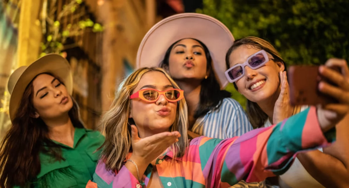 taniec, Niezapomniany „Babski Wieczór” stylu disco Kodeń zaprasza pełną tańca wspaniałych atrakcji! - zdjęcie, fotografia