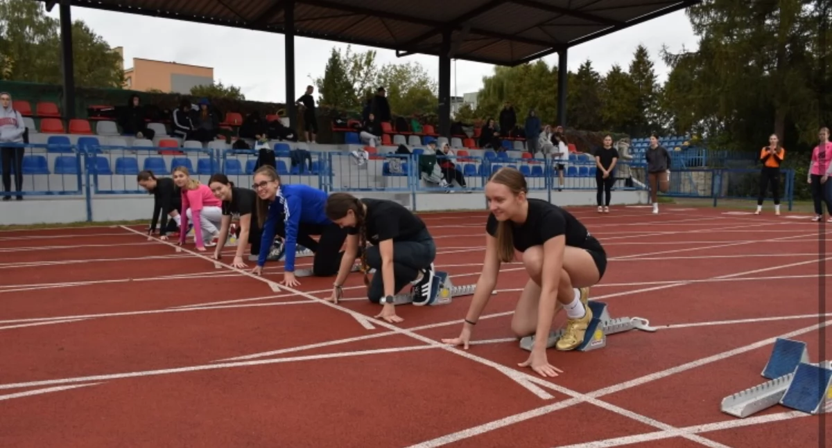 Lekkoatletyka , Zmagania lekkoatletyczne Licealiady Półfinał wojewódzki Białej Podlaskiej - zdjęcie, fotografia