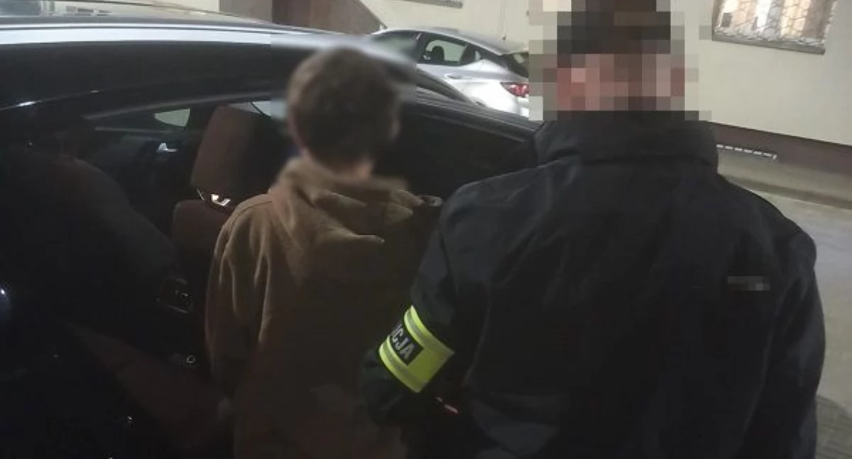 Komunikat policji, Zatrzymani mgnieniu Bialscy kryminalni odkrywają tajemnice ukrytych przestępców trzech mężczyzn zdołało przez miesiące unikać sprawiedliwości - zdjęcie, fotografia