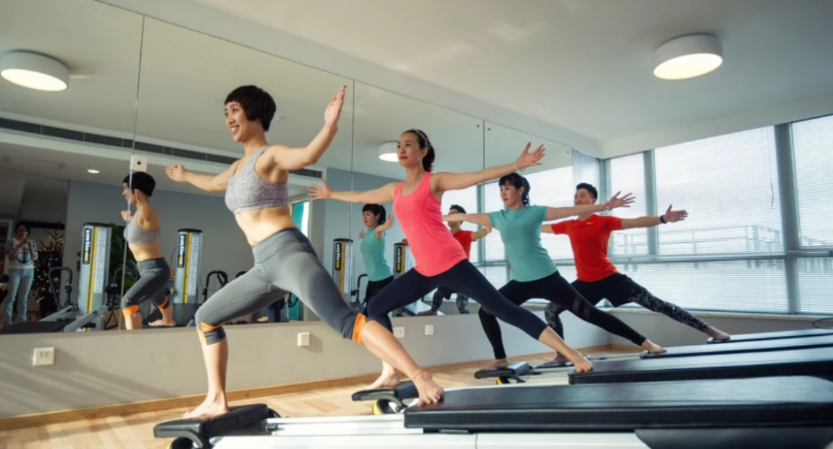 Lekkoatletyka , Pilates kobiet odkryj ruchu relaksu Łomazach - zdjęcie, fotografia