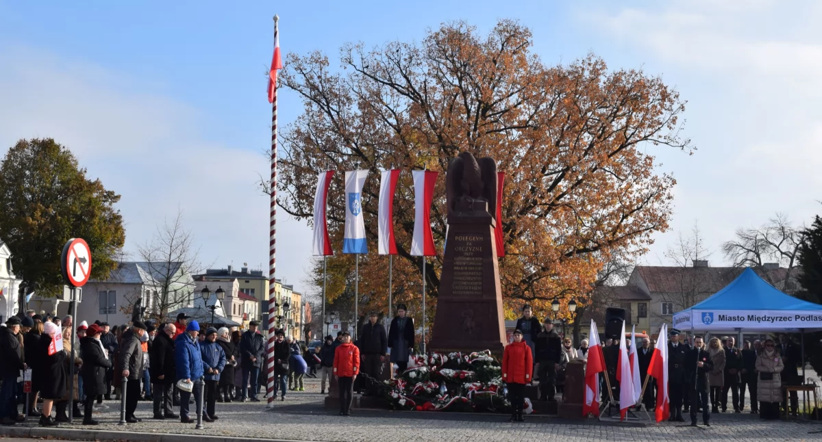 historia, Międzyrzec Podlaski świętuje Niepodległość Obchody listopada duchu patriotyzmu jedności wspólnego działania - zdjęcie, fotografia