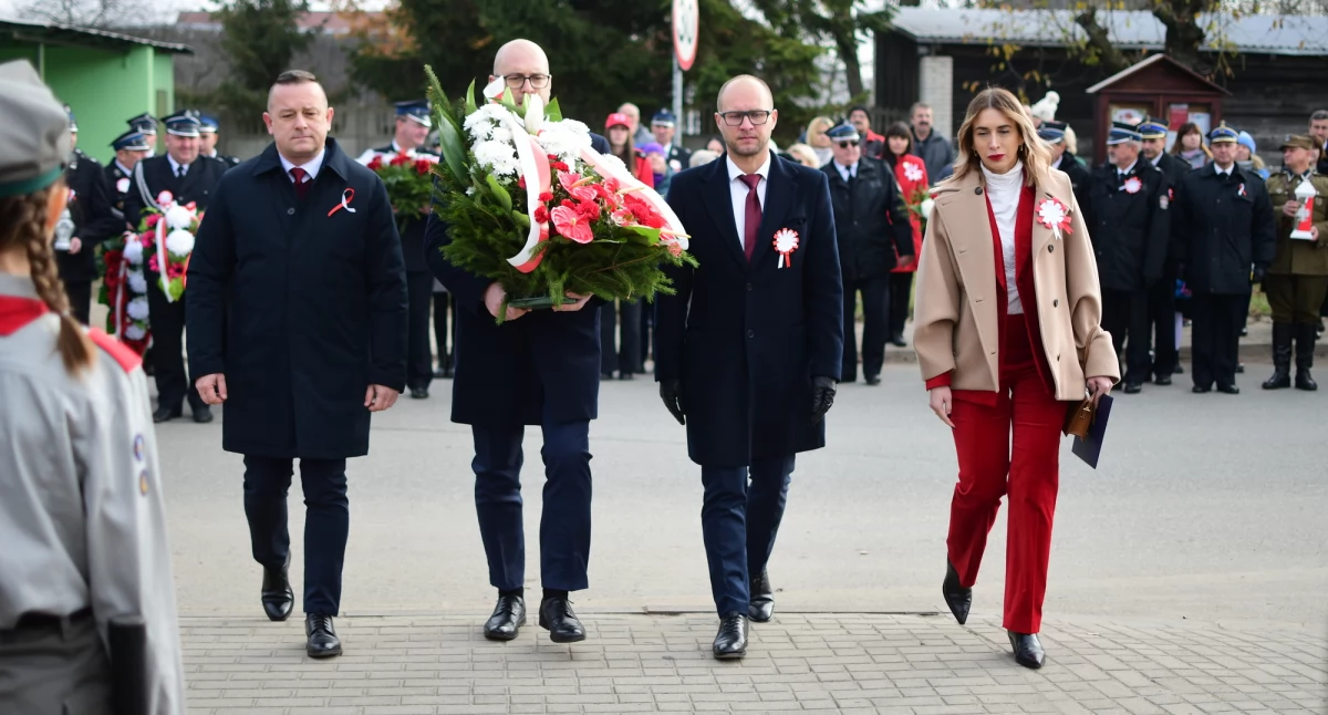 historia, Swory wspominają bohaterów Uroczystości okazji listopada gminie Biała Podlaska - zdjęcie, fotografia