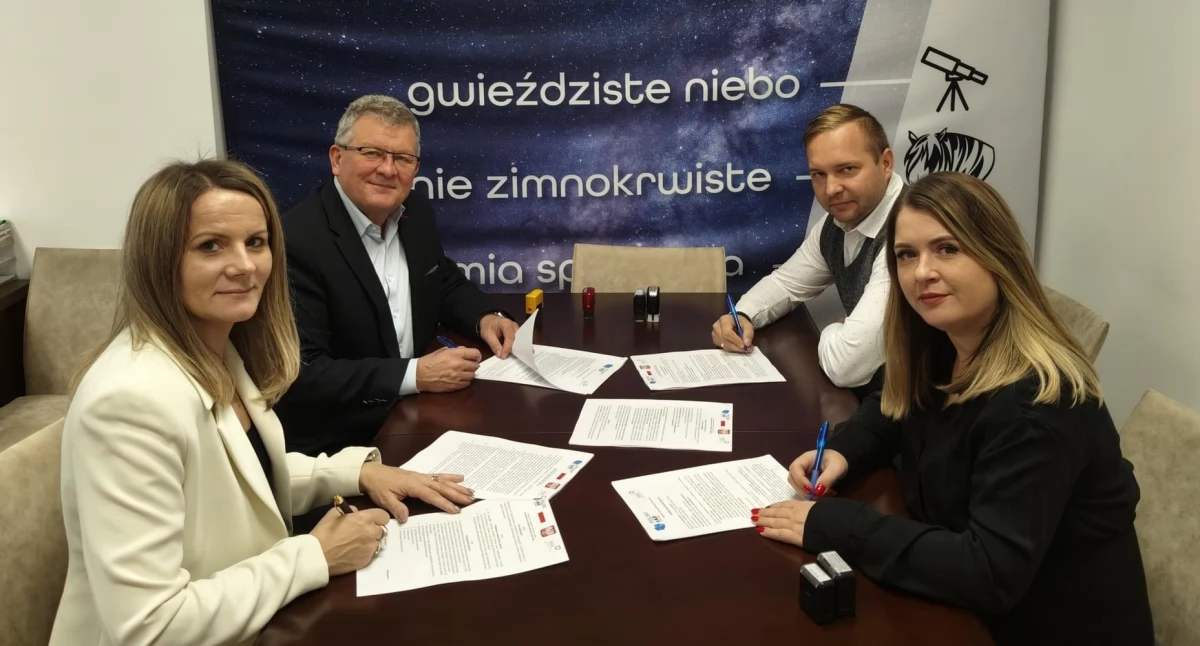 Inwestycje, Gmina Tuczna zainwestuje odbudowę zabytków - zdjęcie, fotografia