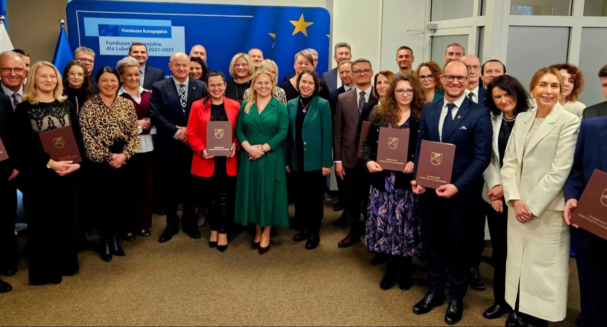 ludzie, Gmina Biała Podlaska nowym wsparciem Funduszy Europejskich - zdjęcie, fotografia
