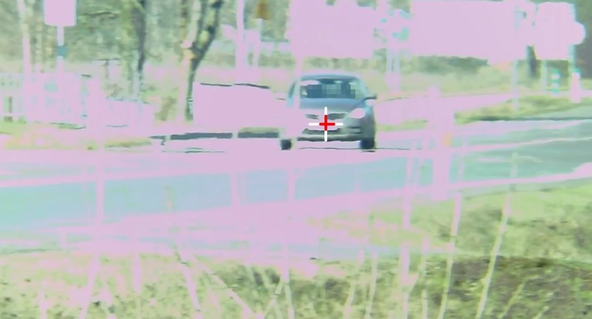 Prędkość, Pirata drogowego zatrzymano Sławacinku Nowym latek przekroczył prędkość - zdjęcie, fotografia