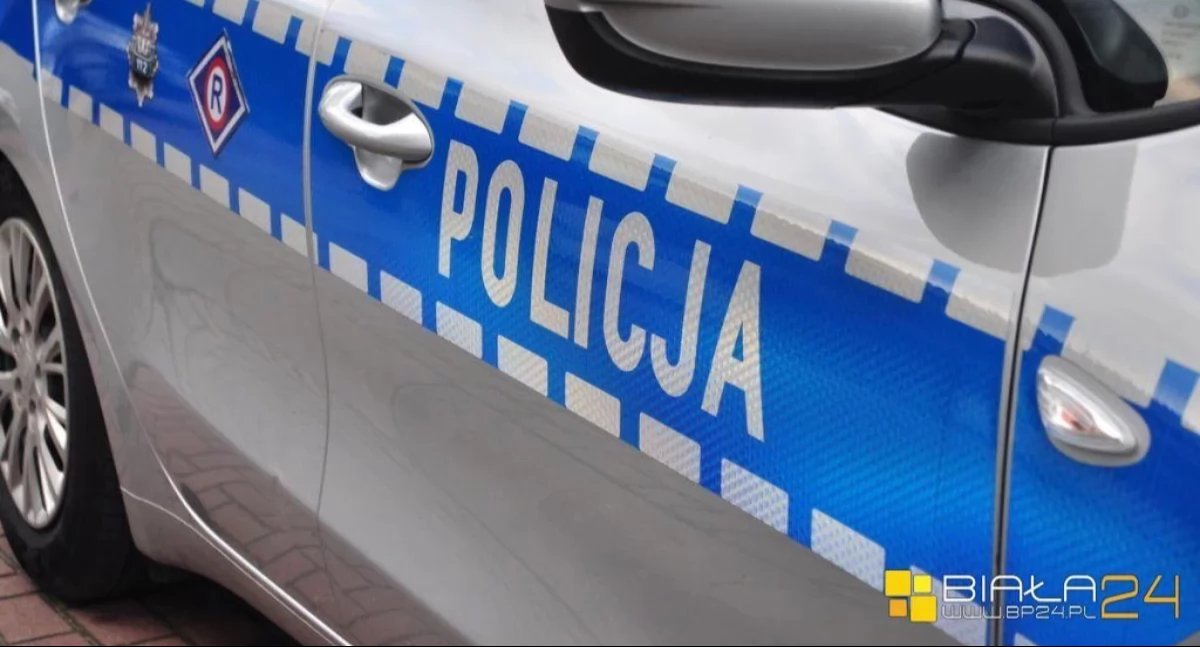 pod wpływem, Policja zatrzymuje kierowcę promila nietrzeźwego taksówkarza Podsumowanie akcji „Trzeźwy Poranek” Białej Podlaskiej - zdjęcie, fotografia