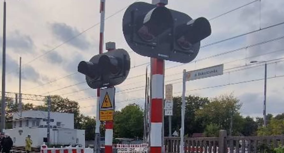 Urząd, Urząd Miasta zaprasza spotkanie informacyjne sprawie przebudowy przejazdów kolejowych Białej Podlaskiej - zdjęcie, fotografia