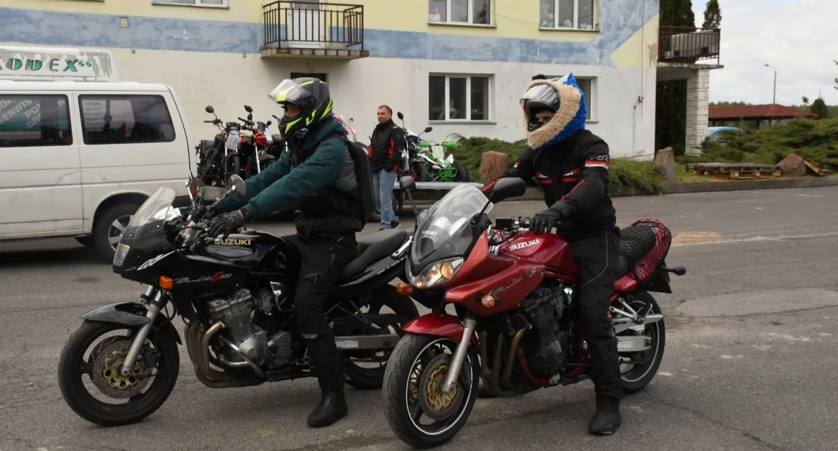 Moto, Bialskopodlaskie Rozpoczęcie Sezonu Motocyklowego koncert pokaz motocrossu Białej Podlaskiej - zdjęcie, fotografia