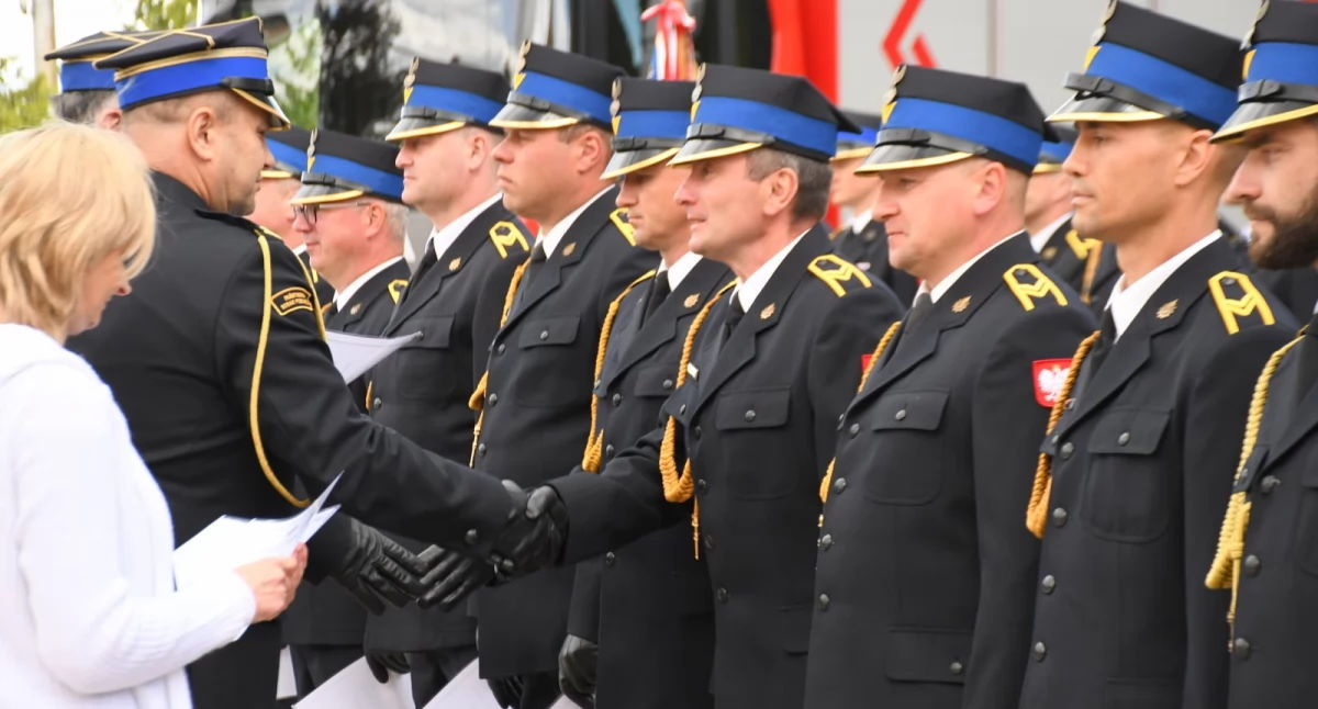 Urząd, Biała Podlaska dziękuje Bohaterom Obchody Strażaka wyjątkową galą awansów wyróżnień - zdjęcie, fotografia