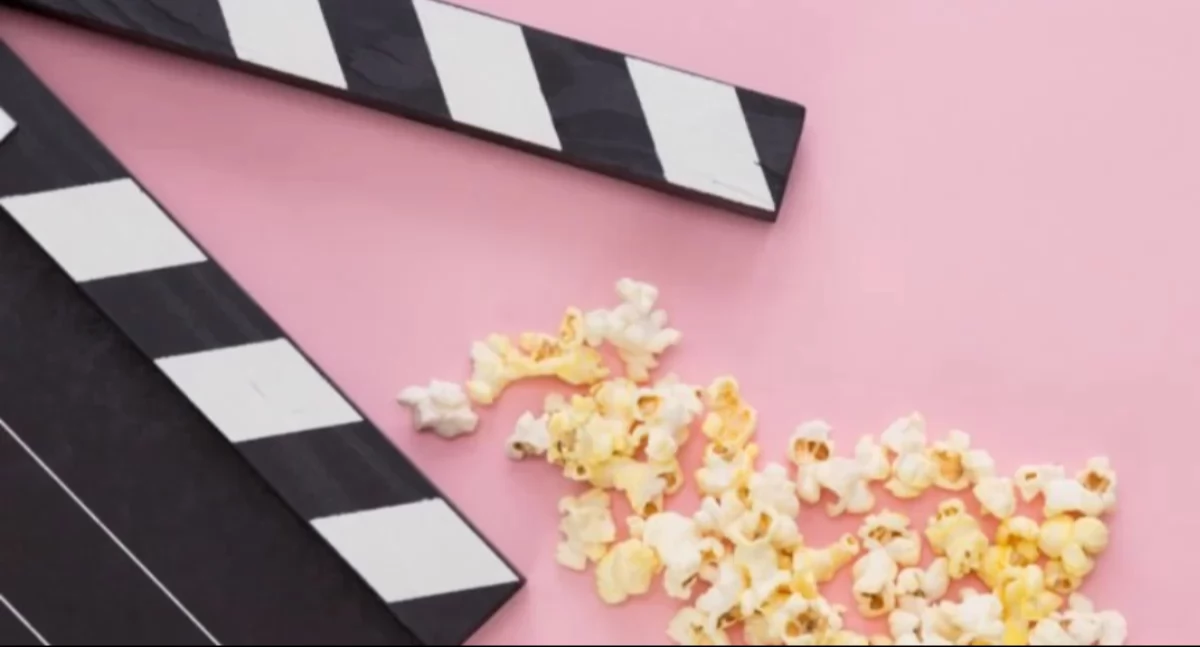 kino, Wieczór filmowy bibliotece Sworach czyli wieczór którym książki spać wcześniej - zdjęcie, fotografia