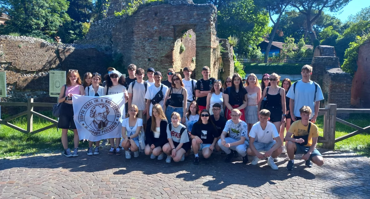 edukacja, Edukacja integracja kultura uczniowie liceum Janowie Podlaskim wizytą Włoszech ramach programu Erasmus+ - zdjęcie, fotografia