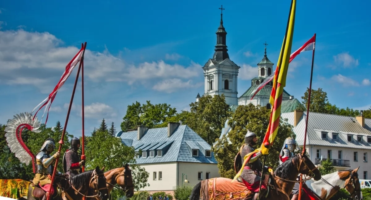 źródło: Gminne Centrum Kultury, Sportu i Turystyki w Kodniu