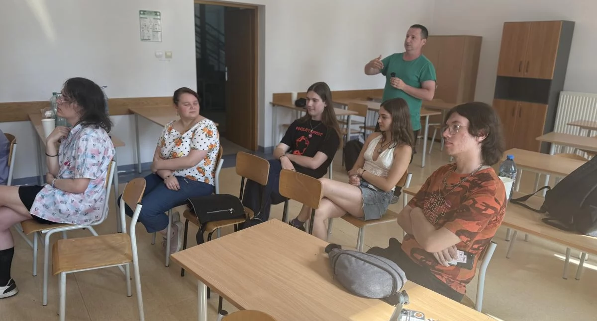 polityka, Zdrowie mieszkania klimat prawa obywatelskie rozmowa posłanką Martą Stożek Białej Podlaskiej - zdjęcie, fotografia