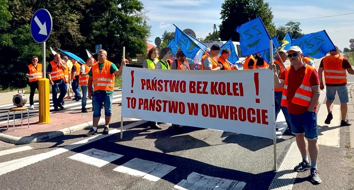 polityka, blokady tysiące utrudnionych przejazdów protest maszynistów Styrzyńcu dobiegł końca dalej kolejowym transportem towarowym - zdjęcie, fotografia