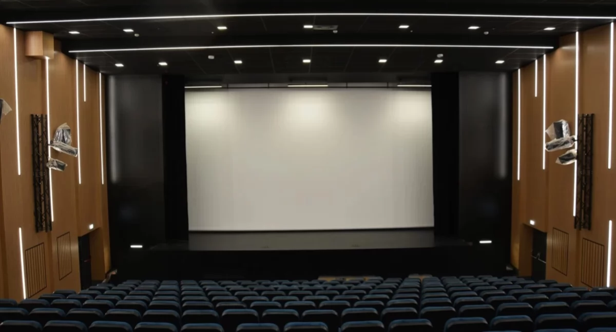 kino, „Sława” zaprasza „Zabawa zabawa” poruszający obraz kobietach życiowym zakręcie - zdjęcie, fotografia