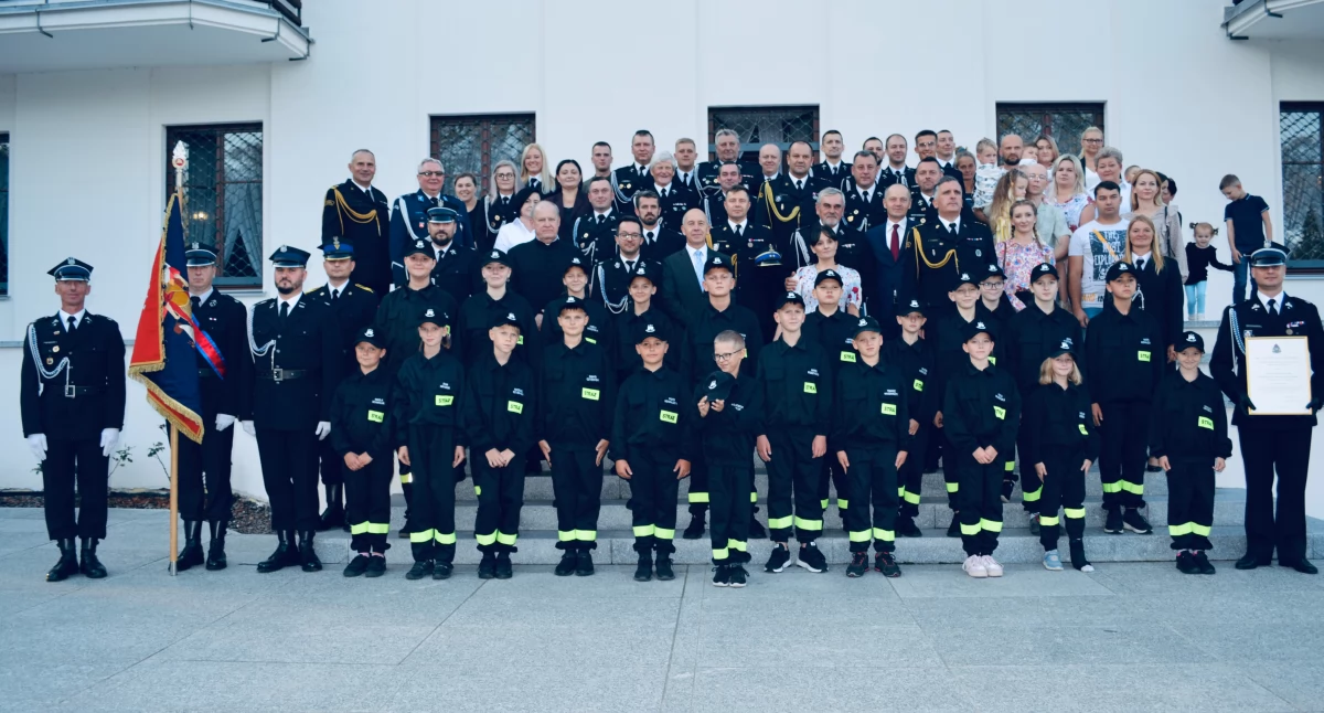 ludzie, Historyczna chwila! Śródmieście Międzyrzecu Podlaskim Krajowym Systemie Ratowniczo Gaśniczym - zdjęcie, fotografia