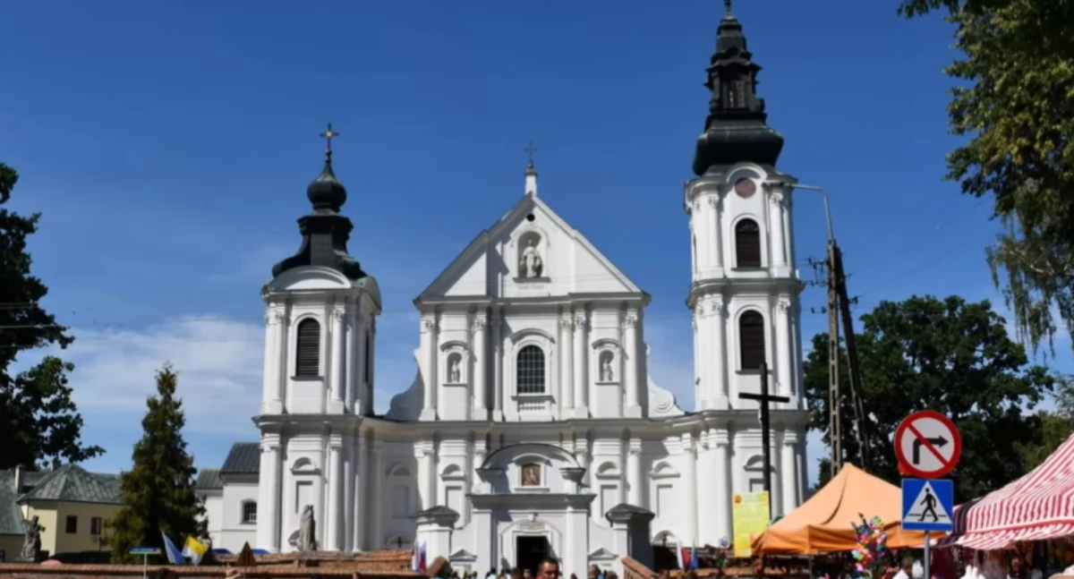 kościół, Uroczystość Matki Bożej Leśniańskiej Wielkie święto wiary modlitwy nadziei Sanktuarium Leśnej Podlaskiej - zdjęcie, fotografia
