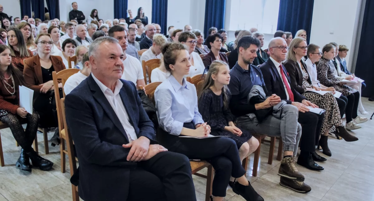 ludzie, “Św Paweł Prorok Nadziei” Obchody Papieskiego Konstantynowie - zdjęcie, fotografia