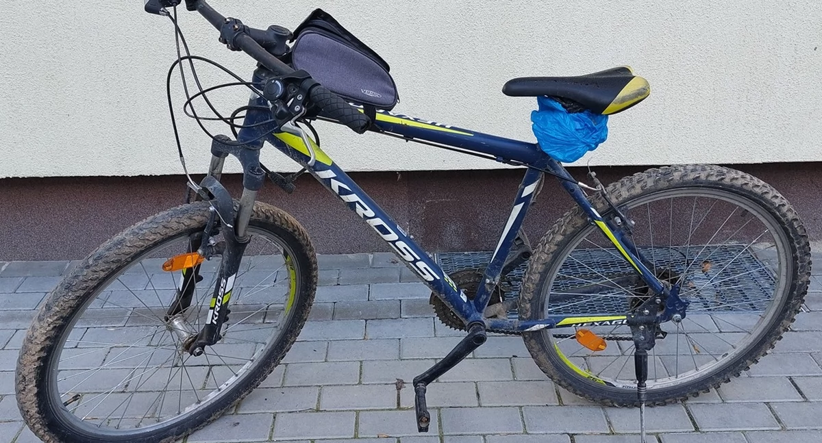 Kradzież, Policja odzyskała skradzione rowery Trzej młodzi mężczyźni odpowiedzą kradzież - zdjęcie, fotografia
