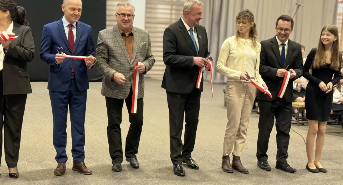 Inwestycje, Międzyrzec Podlaski nową wizytówką sportu kultury oficjalnie otwarta - zdjęcie, fotografia