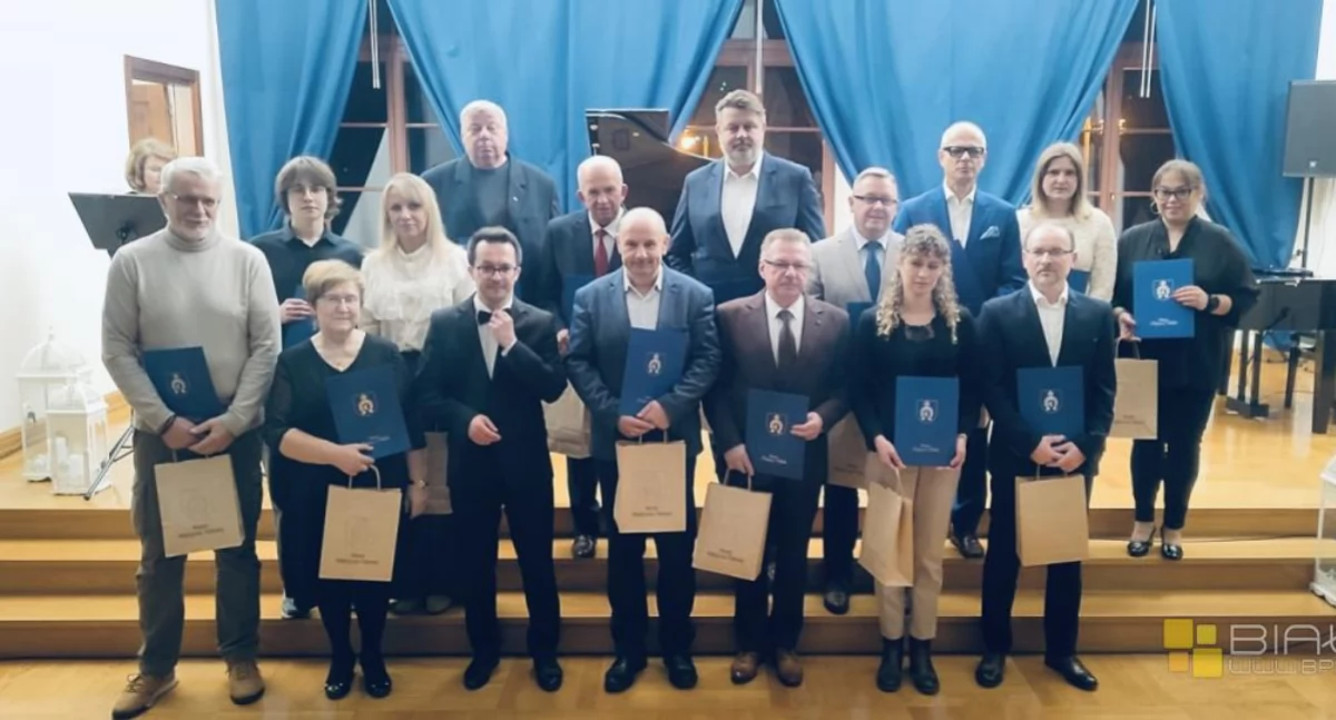 koncerty, Międzyrzec Podlaski żegna Rodziny Eichlerów Uroczysty recital uhonorował także zaangażowanych mieszkańców - zdjęcie, fotografia