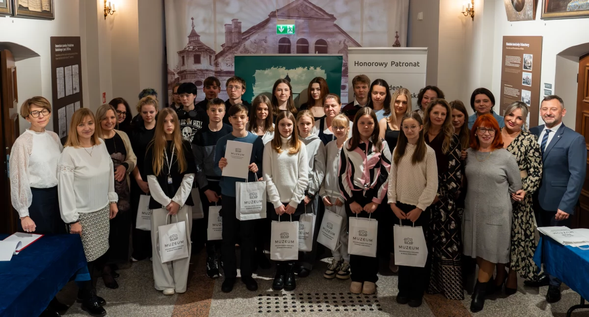 wystawy, „Konie jeźdźcy zaprzęgi” Wernisaż Muzeum Południowego Podlasia - zdjęcie, fotografia