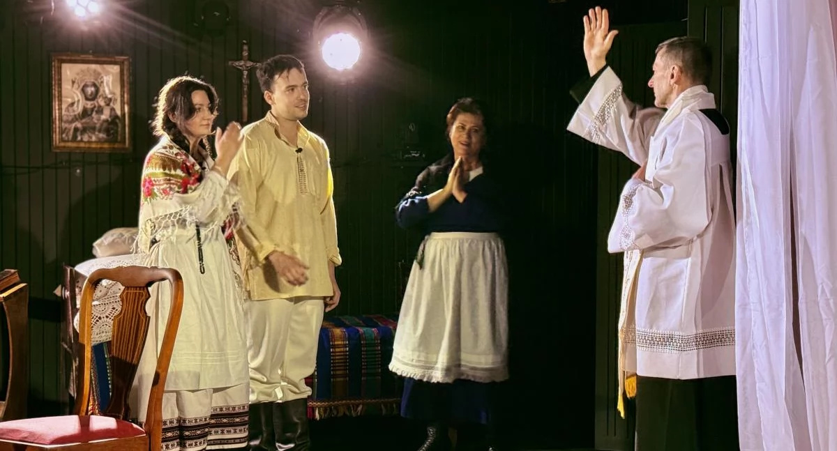 teatr, Miłość wiara odwaga cieniu burzy! Lokalni aktorzy przedstawili historię Chełmszczyzny scenie Drelowie - zdjęcie, fotografia