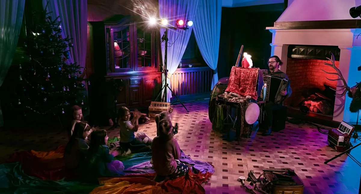 teatr, Herody wróciły pałacu Podlaskie tradycje kolędnicze ożyły murach pałacu Potockich Międzyrzecu Podlaskim - zdjęcie, fotografia