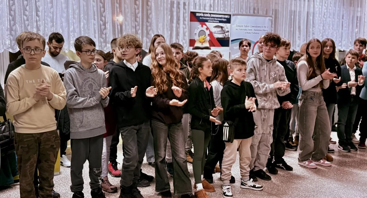 edukacja, liczy pasja tylko wiedza Pierwszy Bialskiej Historycznej zgromadził uczniów Poznaj wyniki! - zdjęcie, fotografia